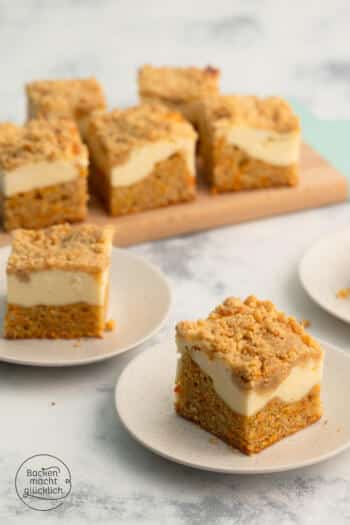 Carrot-Cheesecake vom Blech in St&uuml;cken
