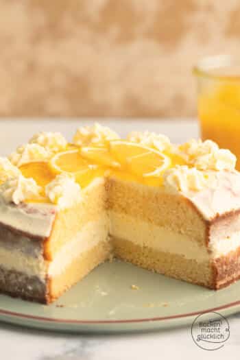 Zitronentorte mit cremiger Mascarponefüllung und Zitronenscheiben-Deko