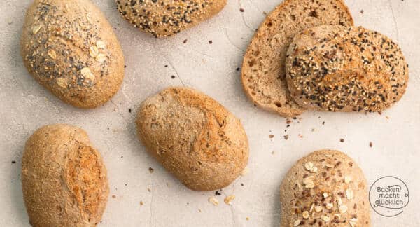 selbstgemachte Vollkornbrötchen wie vom Bäcker