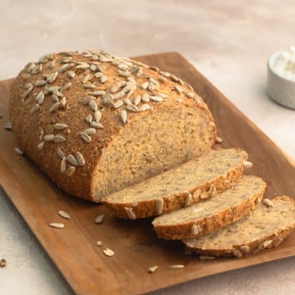 selbstgemachtes Hüttenkäsebrot mit viel Protein