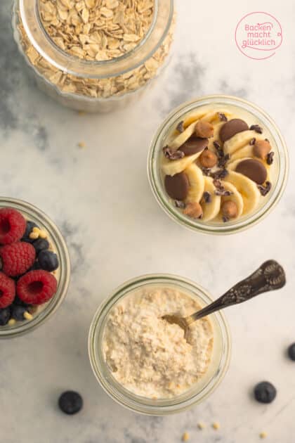 selbstgemacte Overnight Oats mit Banane Topping