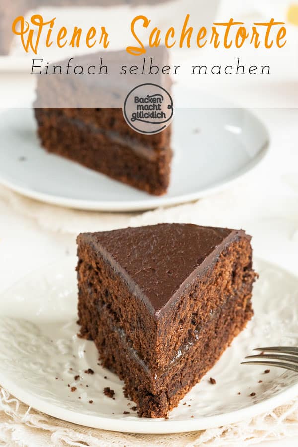 Wiener Sachertorte ist eine verführerische Kombination aus flaumigem Teig, fruchtiger Kuvertüre und schokoladigem Guss. Hier steht, wie man die klassische Sachertorte selbermachen kann!