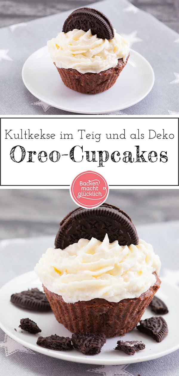 Oreo Cupcakes: Leckere Cupcakes mit den Kultkeksen im Teig und als Deko. Die köstlichen Oreo Cupcakes bekommen ein frisches Creamcheese-Frosting. Plus extra viel Schoko im Teig der Oreo Cupcakes.