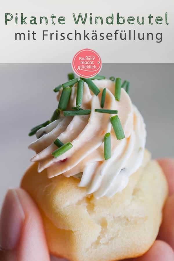 Pikante Windbeutel sind ein tolles Party-Fingerfood. Mit unserem herzhaften Windbeutel-Rezept gelingt das salzige Brandteiggebäck garantiert! #fingerfood #snacks #windbeutel #pikantewindbeutel #backenmachtglücklich