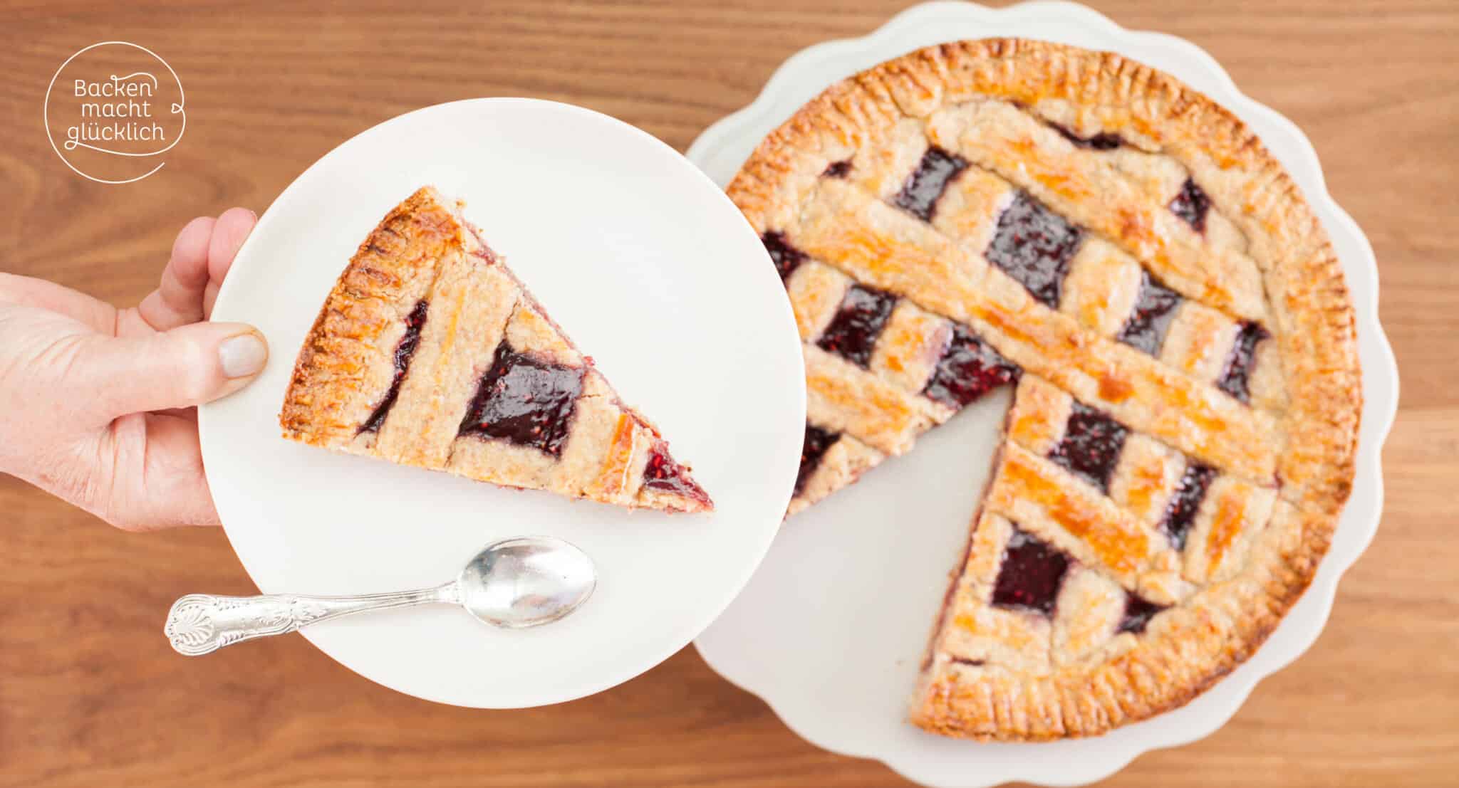 Einfaches Rezept für Original Linzer Torte. Saftig, fruchtig, mürbe - so wie der Linzer Kuchen sein muss