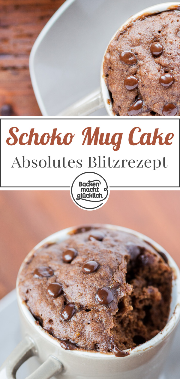Einfaches Rezept für Schoko-Tassenkuchen aus der Mikrowelle, der genial schmeckt & in nur 5 Minuten fertig ist.