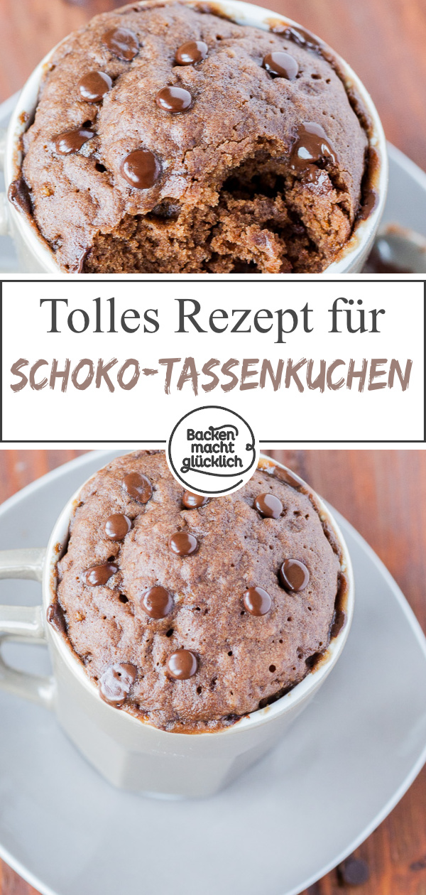 Einfaches Rezept für Schoko-Tassenkuchen aus der Mikrowelle, der genial schmeckt & in nur 5 Minuten fertig ist.