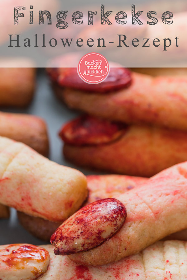 Lange abgehackte Finger mit blutigen Nägeln: Diese gruseligen Hexenfinger sind einfach die perfekten Halloween-Kekse und noch dazu sehr lecker! #halloween #fingerfood #snacks #backenmachtglücklich