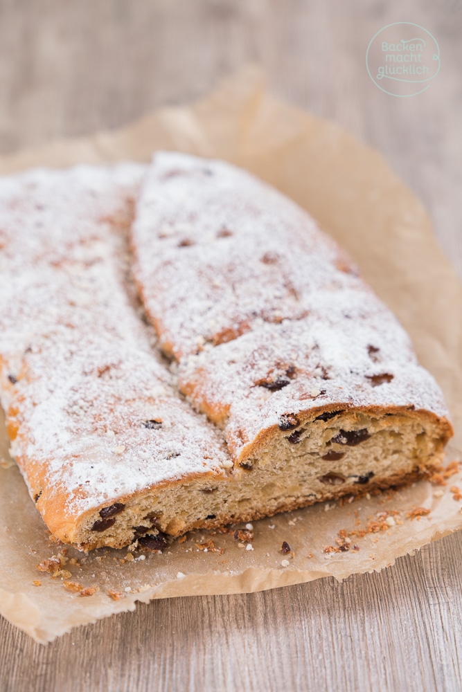 Der saftige Christstollen mit Marzipan ist ein echter Klassiker in der Weihnachtszeit. Ein Schritt für Schritt Rezept für Christstollen, der garantiert gelingt!