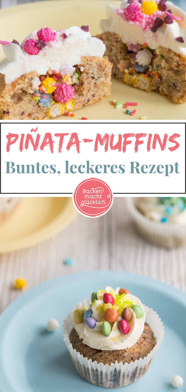 Diese gefüllten Piñata Cupcakes sind Hingucker für jede Feier! Die perfekten Kindergeburtstags-Muffins mit Smarties