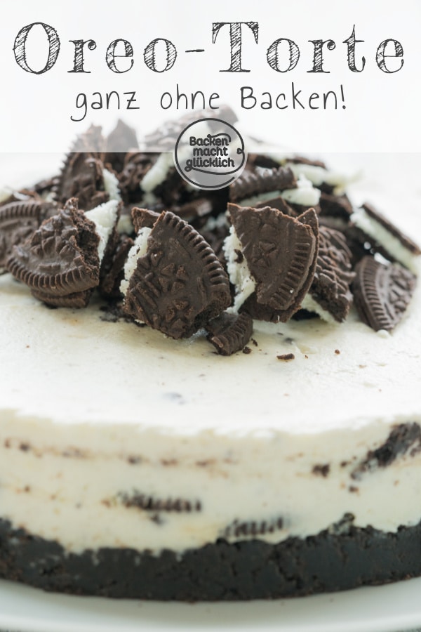 Diese Kühlschranktorte ist ein Muss für alle Oreo-Fans: Der No Bake Cheesecake ohne Gelatine ist eine köstliche Kombi aus knusprigen Schokokeksen und sahniger Frischkäsecreme.