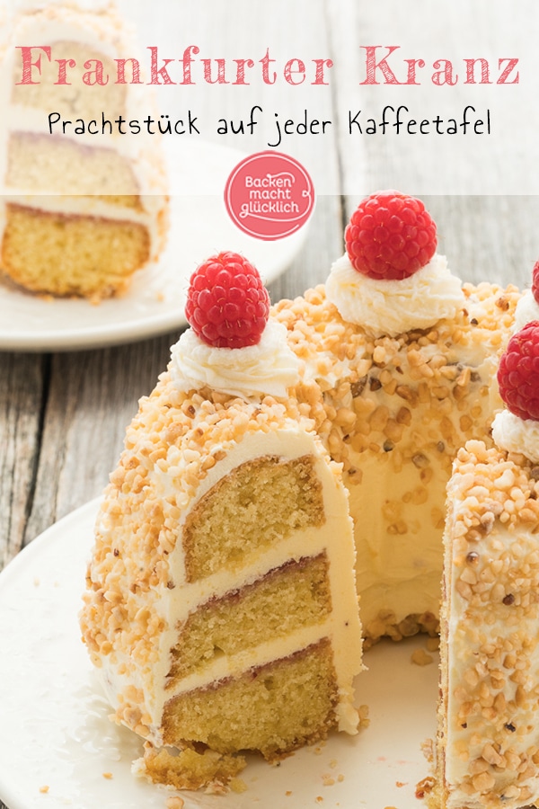 Selbstgemachter Frankfurter Kranz ist etwas aufwändig, aber unkompliziert - und vor allem ein echtes Prachtstück. Der traditionelle Frankfurter Kranz mit Rührteig und Buttercreme ist wie gemacht für besondere Anlässe. Und mit meinem Rezept gelingt euch der Frankfurter Kranz ganz bestimmt.