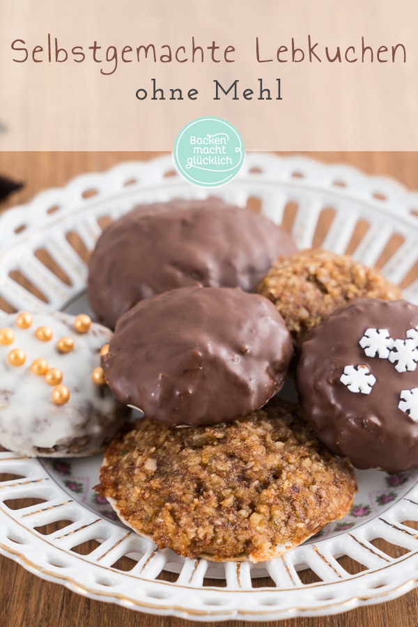 Weiche Elisenlebkuchen wie das Original aus Nürnberg! Das beste Rezept für selbstgemachte Lebkuchen, ganz ohne Mehl. Ein echter Weihnachtsklassiker, der Groß und Klein schmeckt.