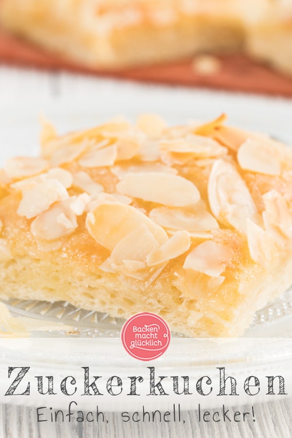 Omas saftiger Butterkuchen mit Mandeln und Sahne schmeckt wie vom Bäcker - nur viel besser! Eben ein echter Blechkuchen-Klassiker.