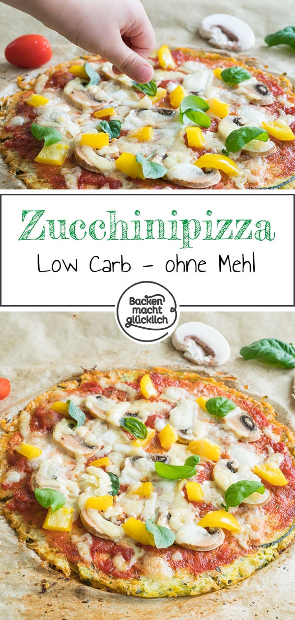 Ein tolles Low Carb Pizza-Rezept: Low Carb Zucchinipizza. Das Experiment, eine Zucchini-Pizza ohne Teig, ist mehr als geglückt. So gut wie keine Kohlenhydrate, aber viel Geschmack stecken in der Low Carb Pizza ohne Mehl.