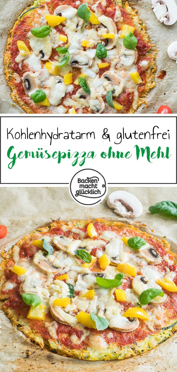 Ein tolles Low Carb Pizza-Rezept: Low Carb Zucchinipizza. Das Experiment, eine Zucchini-Pizza ohne Teig, ist mehr als geglückt. So gut wie keine Kohlenhydrate, aber viel Geschmack stecken in der Low Carb Pizza ohne Mehl.