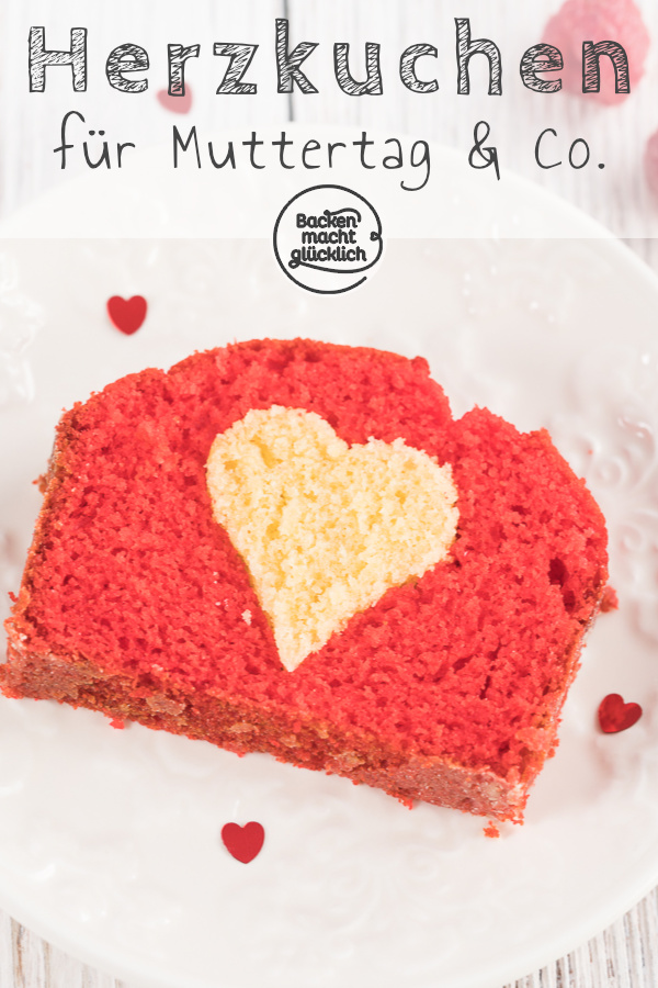 Toller Herzkuchen für Muttertag und Co. Ein einfaches Rezept aus saftigem Rührteig: Diesen Kuchen mit Herz innen solltet ihr gleich nachbacken!
