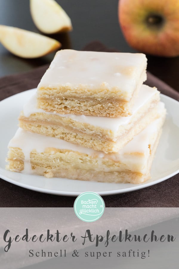 Köstlicher gedeckter Apfelmuskuchen vom Blech: Dieser Apfelkuchen mit Apfelmus wird wunderbar mürbe, saftig und zart. Der Apfelkuchen schmeckt auch nach 2 Tagen noch frisch.