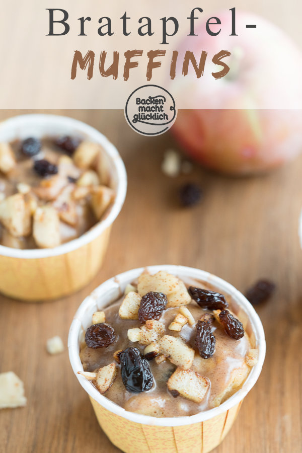 Sehr saftige Bratapfelmuffins mit Marzipan, Mandeln und Rosinen. Das perfekte Soulfood für Herbst und Winter!