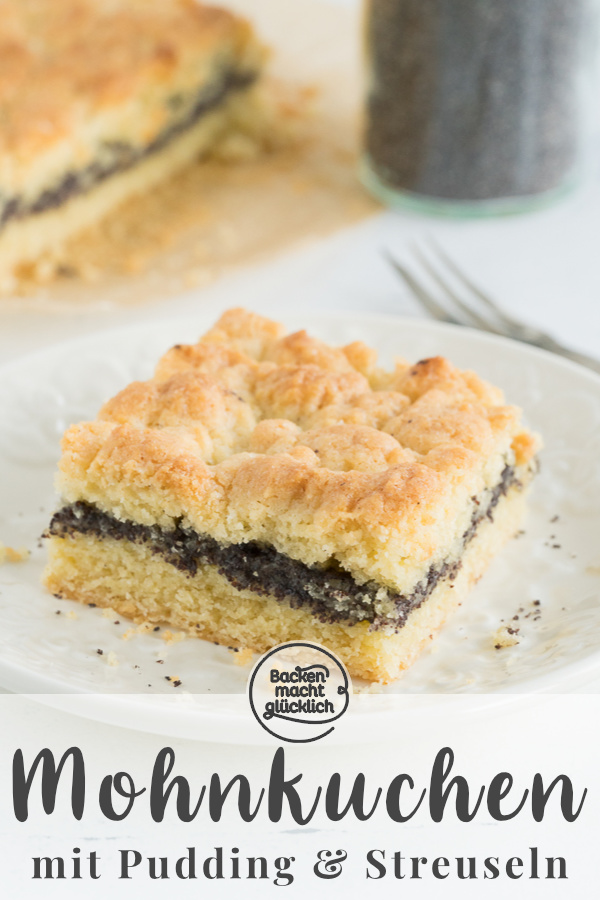 Der perfekte Mohnkuchen vom Blech: Schnell gemacht, saftig, köstlich - und mit richtig vielen Streuseln in top!