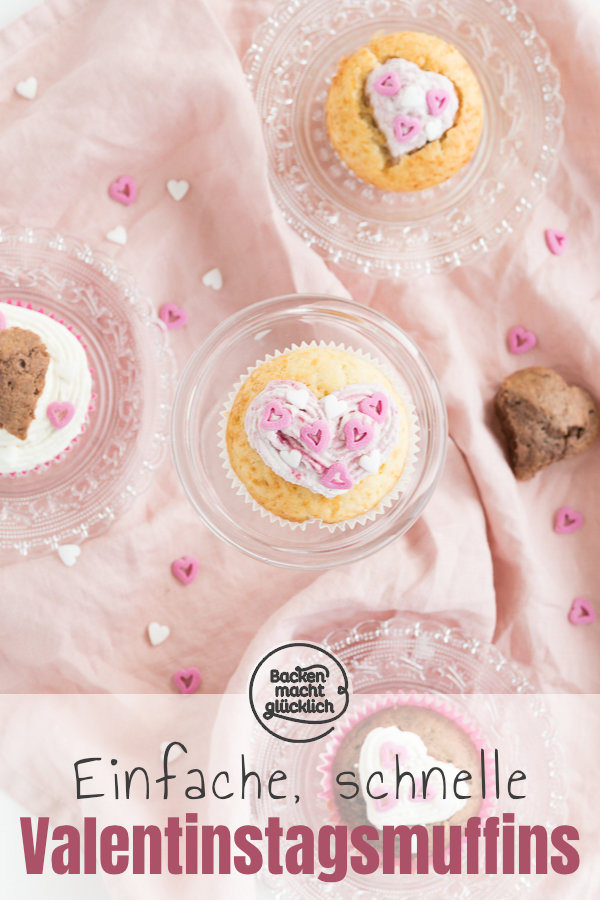 Tolles Grundrezept für köstliche Muffins mit Herz. Die Herz-Cupcakes eignen sich super um der Mama zum Muttertag eine Freude zu machen: Einfache und schnelle Muttertags-Cupcakes!