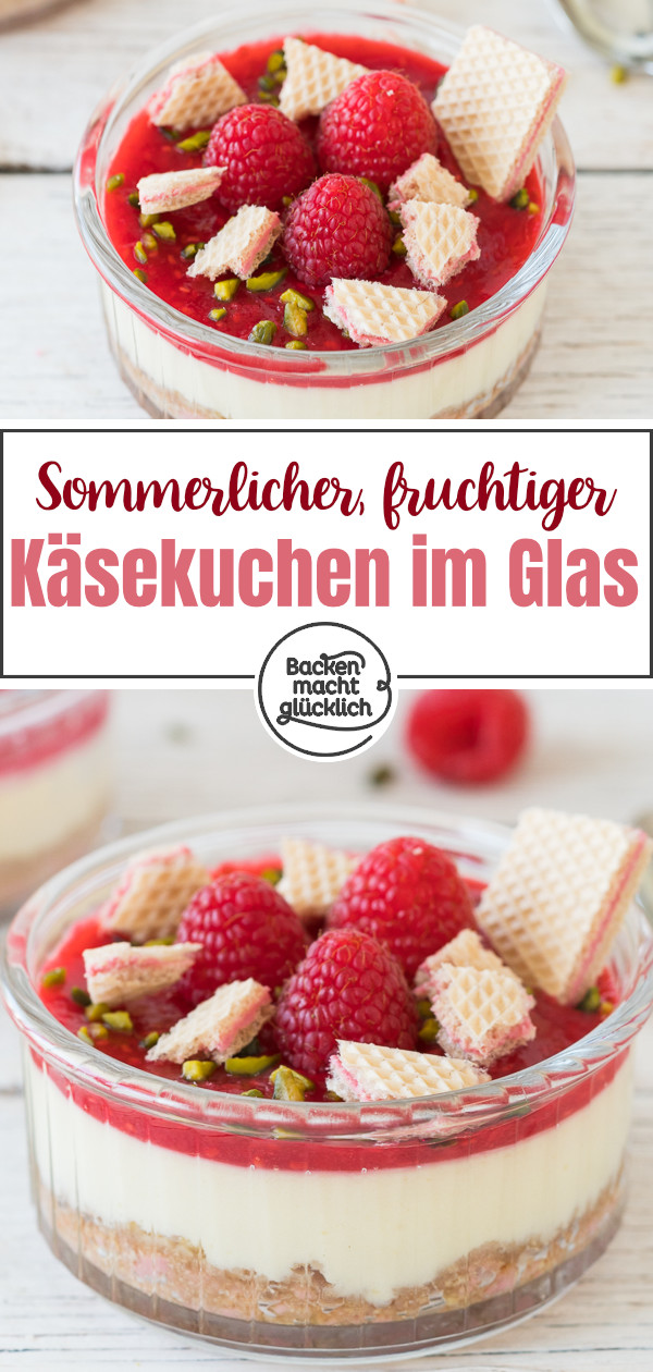 Diese Cheesecakes im Glas mit Himbeeren sind das perfekte Sommer-Dessert mit knusprigem Boden und softer Creme.