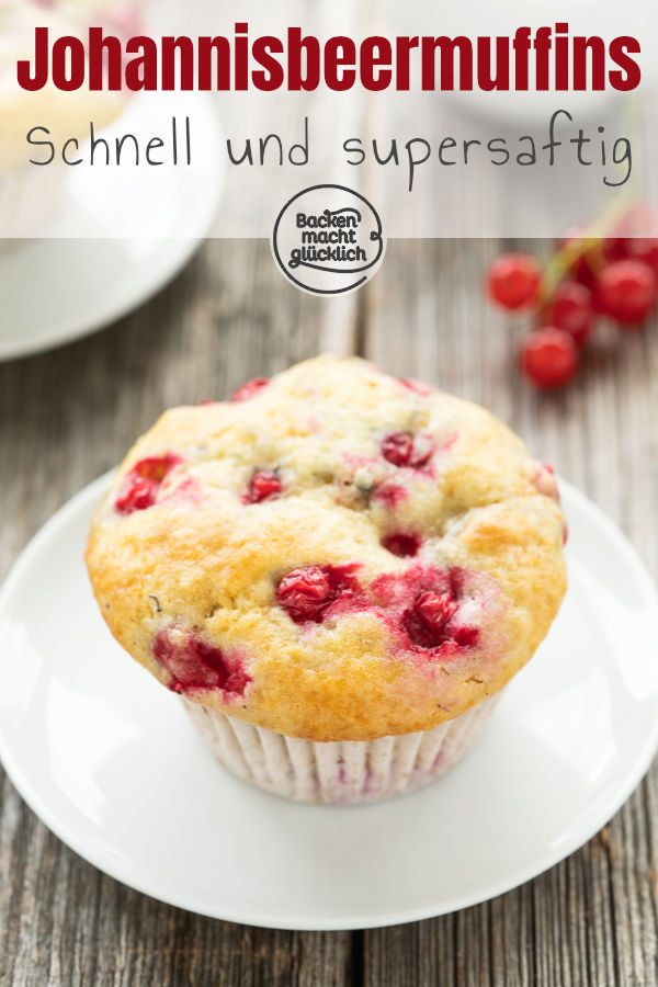 Diese Johannisbeer-Muffins sind ein süß-säuerlicher Genuss. Die schnellen, einfachen Johannisbeermuffins mit Joghurt werden herrlich saftig und flaumig. Perfekte Sommer-Muffins!