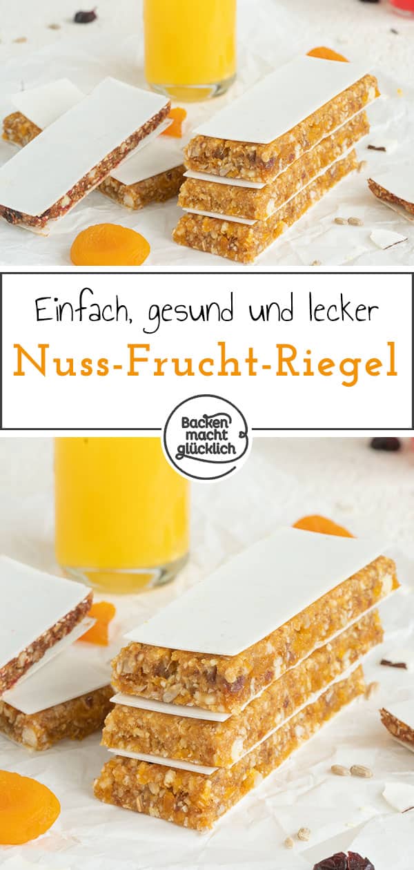 Diese leckeren Fruchtschnitten bestehen aus nur 3 Zutaten. Die einfachen Fruchtriegel sind super fix gemacht, gesund und vegan. Die Fruchtriegel sind perfekt für Klein und Groß!