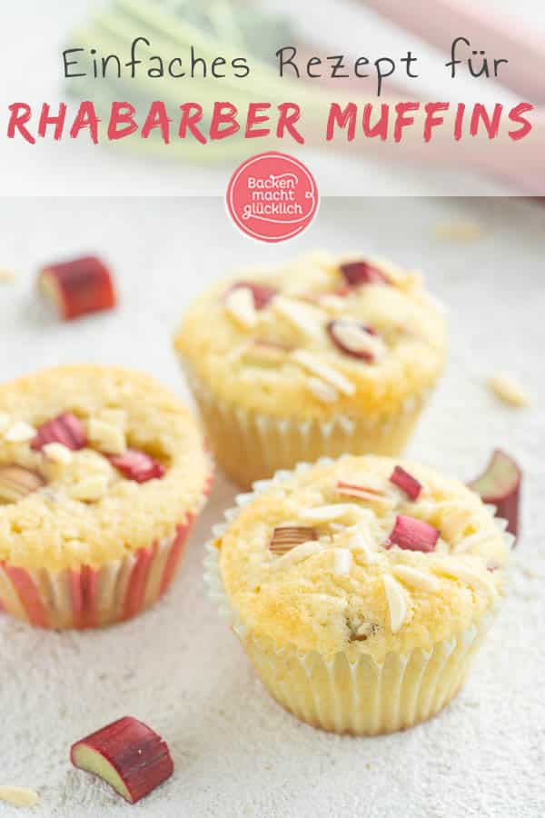 Die leckeren Rhabarbermuffins machen mit ihrer einzigartigen Mischung aus süßem und leicht säuerlichem Geschmack richtig Lust auf Frühling. Noch dazu sind die fluffigen Muffins mit Rhabarber und Mandelsplittern im Handumdrehen fertig gebacken. #muffins #rhabarber #rhabarbermuffins #frühling #rezeptemitrhabarber #backenmachtglücklich