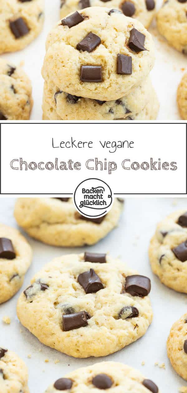 Die veganen Chocolate Chip Cookies sind nicht nur ein Traum für alle Veganer, sondern auch eine gesündere Alternative für alle anderen Cookie-Liebhaber. Der softe Keksteig wird dank dem einfachen Rezept für vegane Cookies ein Geschmackserlebnis zum Dahinschmelzen. #vegan #cookies #chocolatechipcookies #backenmachtglücklich