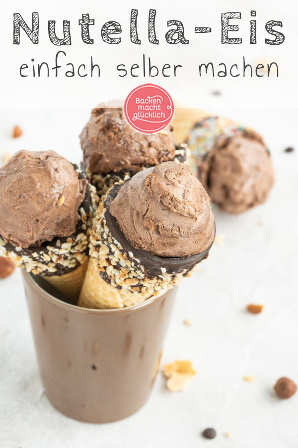 Nur 5 Zutaten und 5 Minuten Aufwand: Leckeres Nutella-Eis selbermachen ist überhaupt nicht schwer. Wer Nussnougat-Creme mag, wird dieses Nutellaeis Rezept lieben!   #backenmachtglücklich #nutella #eiscreme #schokoeis #rezept