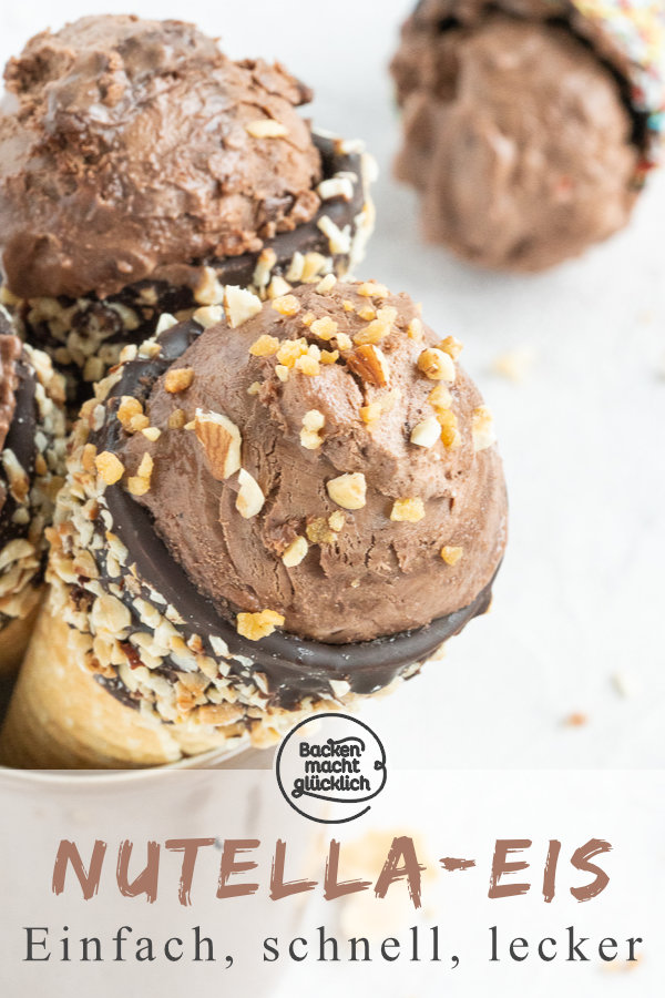 Nur 5 Zutaten und 5 Minuten Aufwand: Leckeres Nutella-Eis selbermachen ist überhaupt nicht schwer. Wer Nussnougat-Creme mag, wird dieses Nutellaeis Rezept lieben!   #backenmachtglücklich #nutella #eiscreme #schokoeis #rezept