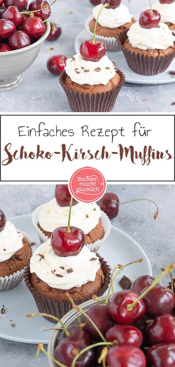 Diese leckeren Schoko-Kirsch-Cupcakes versüßen euch die Sommertage: Die Kombination aus saftigen Kirschen, fluffigem Schokomuffin und leichtem Frischkäse-Frosting ist der Hit! Das Rezept für die köstlichen Schwarzwälder-Kirsch-Cupcakes ist super einfach. #cupcakes #muffins #schoko #kirschcupcakes #schwarzwälderkirsch #backenmitkirschen #backenmachtglücklich