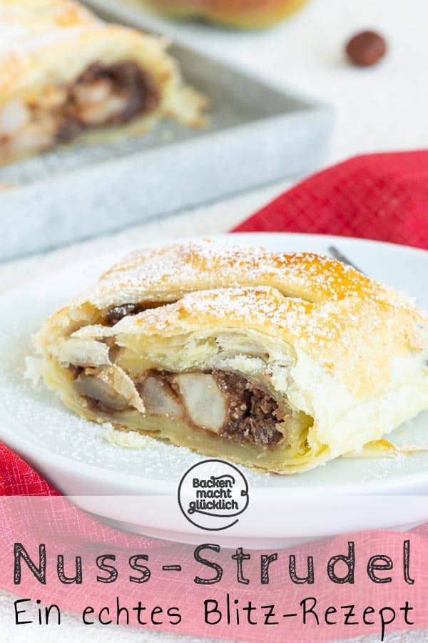 Schneller, einfacher Birnenstrudel mit Nüssen, Napolitanerwaffeln und Blätterteig. Zum Birnen-Nuss-Strudel passen Vanilleeis, Schlagsahne oder Vanillesoße – ein herrliches Herbstrezept für eine köstliche Süßspeise. #strudel #rezept #blätterteig #herbst #backenmachtglücklich