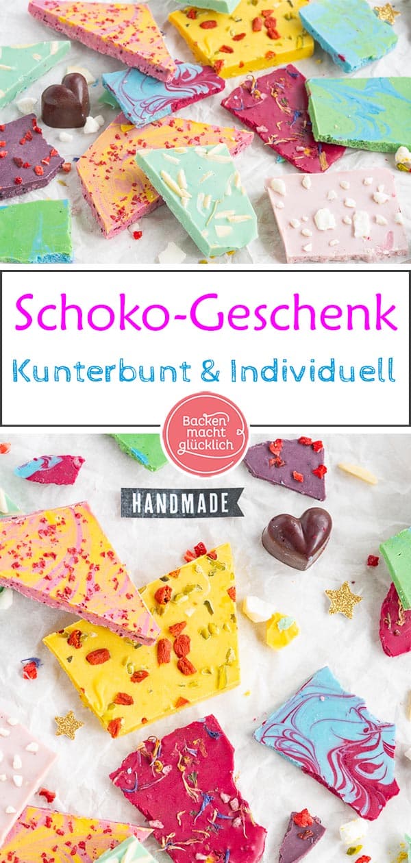 Bunte Schokolade selber machen ist ganz einfach: Mit diesem Rezept für natürlich gefärbte Schokotafeln habt ihr im Nu ein tolles Geschenk. Egal, ob blaue Schokolade oder rote Schokolade, hier gibt´s Tipps zum Schokolade einfärben