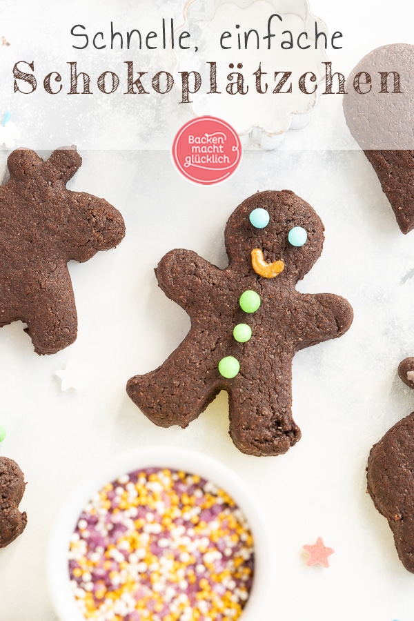 Die Schokoplätzchen zum Ausstechen dürfen auf dem Plätzchenteller an Weihnachten nicht fehlen! Meine Kinder lieben es einfach, die Kakao-Plätzchen mit bunten Streuseln zu backen und zu verzieren – und natürlich zu vernaschen!