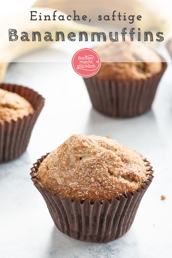 Ein echter Klassiker: Diese Bananen-Muffins schmecken der ganzen Familie! Und weil sie sich gut einfrieren lassen, könnt ihr immer etwas auf Vorrat backen. Einfach das beste Rezept für schnelle Bananenmuffins!