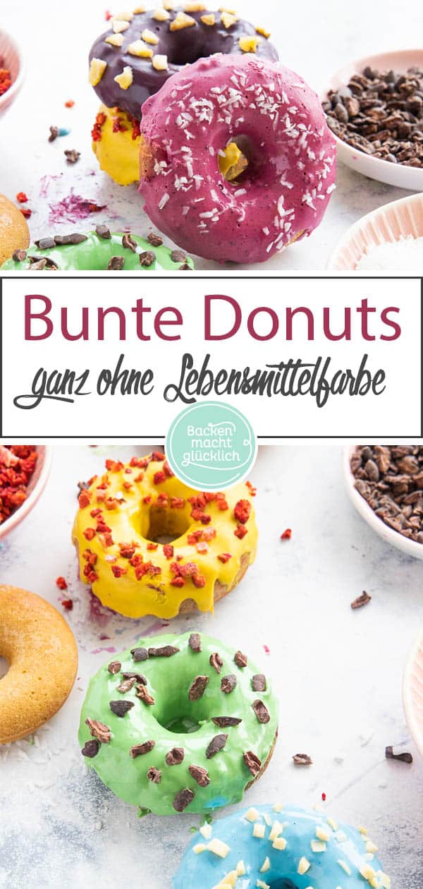 Gesunde Donuts: vegan, zuckerfrei & natürlich gefärbt. Obwohl diese Donuts ohne Eier, Butter, Milch, Lebensmittelfarbe und Zucker auskommen, schmecken sie toll. Ein echter Hingucker und perfekt für jeden, der kalorienarme Donuts backen will