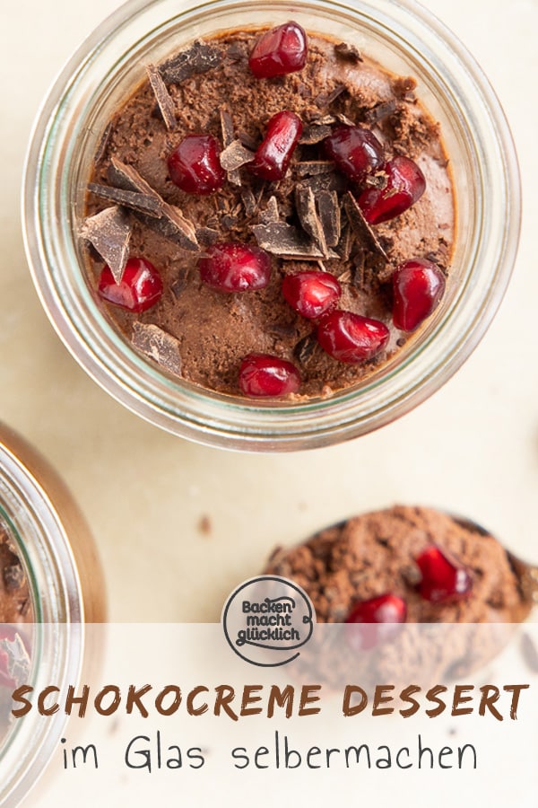Köstliches Mousse au Chocolat nach dem Originalrezept aus Frankreich! Die leichte Schokocreme mit Sahne und echter Zartbitterschokolade sorgt für unvergesslich köstliche Momente.