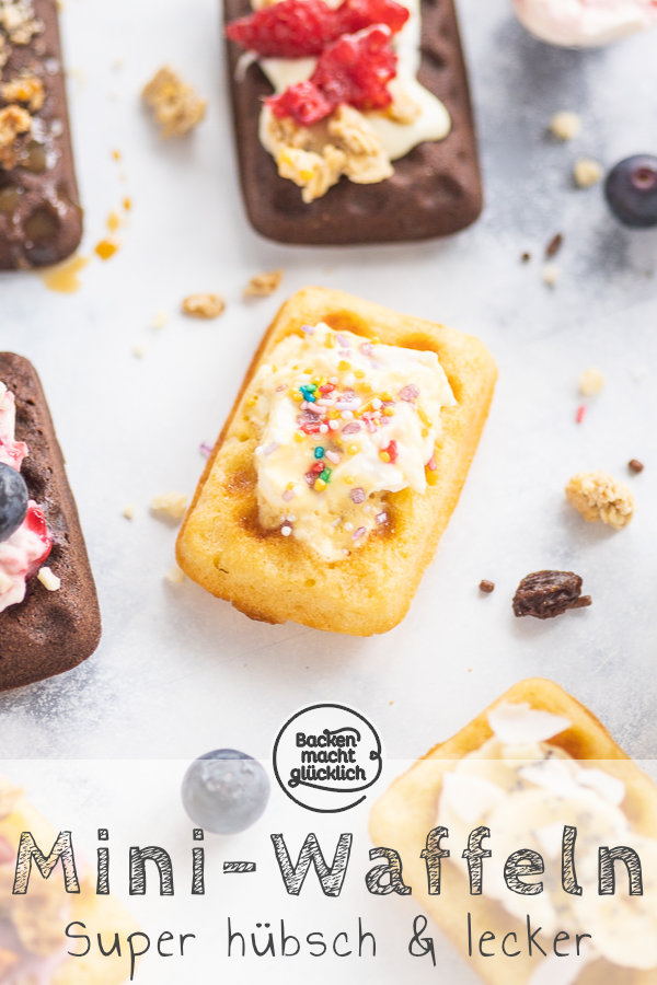 Köstliche Mini-Waffeln aus dem Ofen sind der absolute Hit! Die kleinen Waffeln ohne Hefe sind ganz schnell gebacken und lassen sich wunderbar vielfältig dekorieren.