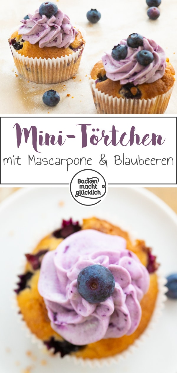 Saftiger Rührteig, cremiges Topping und viele leckere Blaubeeren: Diese Cupcakes sind einfach köstlich! Das Rezept für Mini-Törtchen mit Heidelbeeren ist dazu ziemlich einfach zu machen.