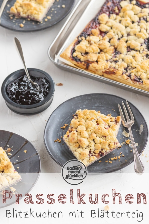 Einfacher Blätterteigkuchen aus knusprigem, dünnem Boden, fruchtiger Marmelade und einer extra dicken Schicht Butterstreusel. Dieser Prasselkuchen ist ein tolles Last-Minute-Rezept.