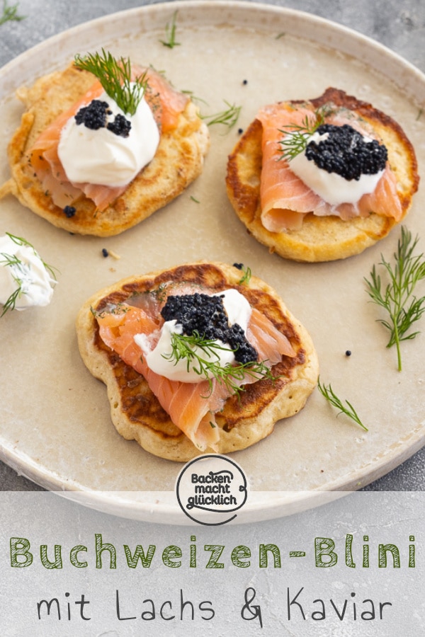 Russische Blinis mit Trockenhefe und Buchweizenmehl: Die kleinen Hefeteig-Pfannkuchen schmecken herzhaft oder süß.