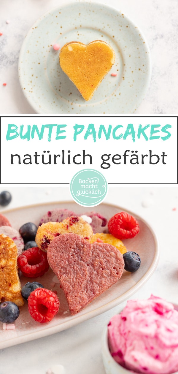 Fluffige, natürlich gefärbte Pancakes in Herzform. Die Herz-Pfannkuchen sind eine schöne Überraschung, nicht nur zu Muttertag oder Valentinstag.