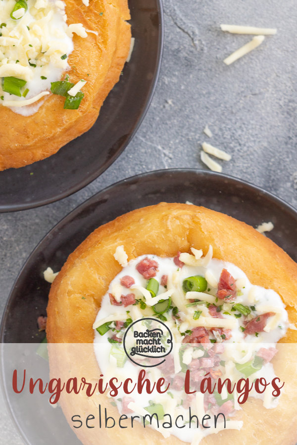 Pikanter ungarischer Snack aus Hefeteig, der an Krapfen erinnert. Der Langosch wird aber herzhaft mit Knoblauchcreme, Käse und eventuell Speck belegt.