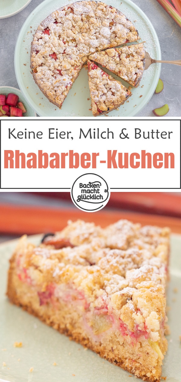 Ein himmlischer veganer Rhabarberkuchen mit Streuseln. Diesen saftigen Rührkuchen ohne Ei müsst ihr einfach testen!