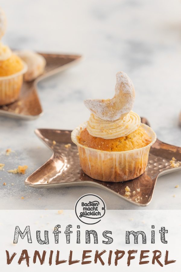 Himmlische Vanillekipferl-Cupcakes mit Frischkäse-Frostig. Diese Weihnachtscupcakes sind die perfekte Kombi aus Plätzchen & Törtchen.