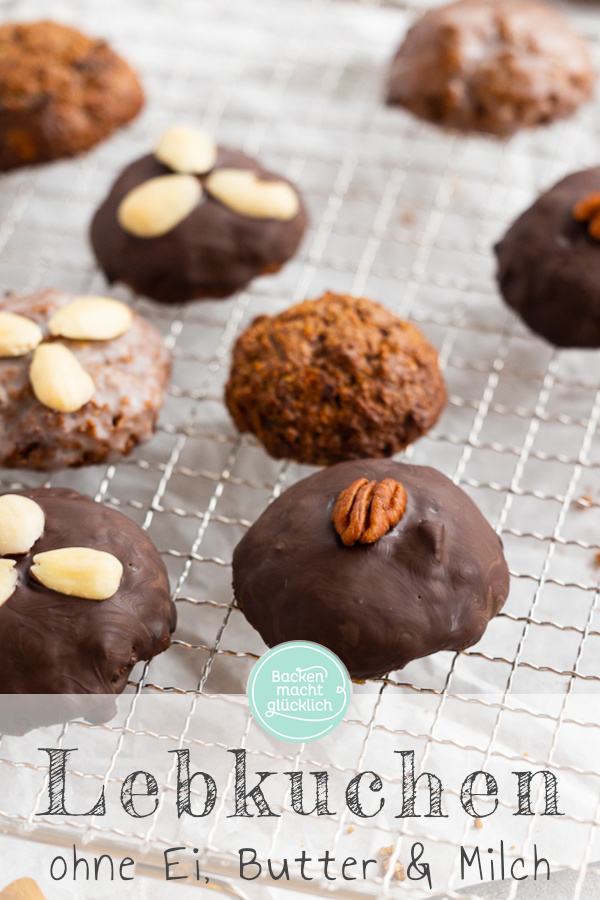 Tolles Rezept für saftige vegane Lebkuchen ohne Eier, Butter & Milch. Diese Variante für weihnachtliche Lebkuchen müsst ihr einfach nachbacken!