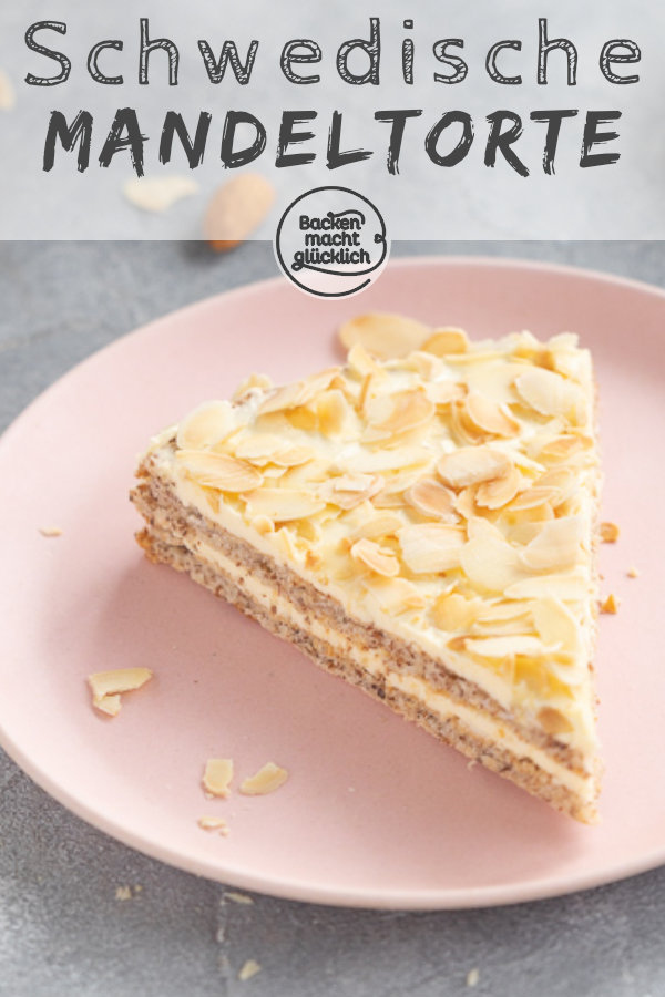 Ein Tortentraum aus zartem Mandelbiskuit und feiner Vanillecreme. So einfach kann man Schwedische Mandeltorte selber machen! 