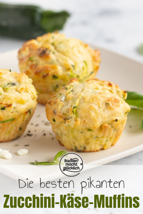 Herzhafte Zucchini-Muffins mit Feta und Kräutern: der perfekte pikante Snack, für Partys oder fürs Büro. Schmeckt auch Kindern!